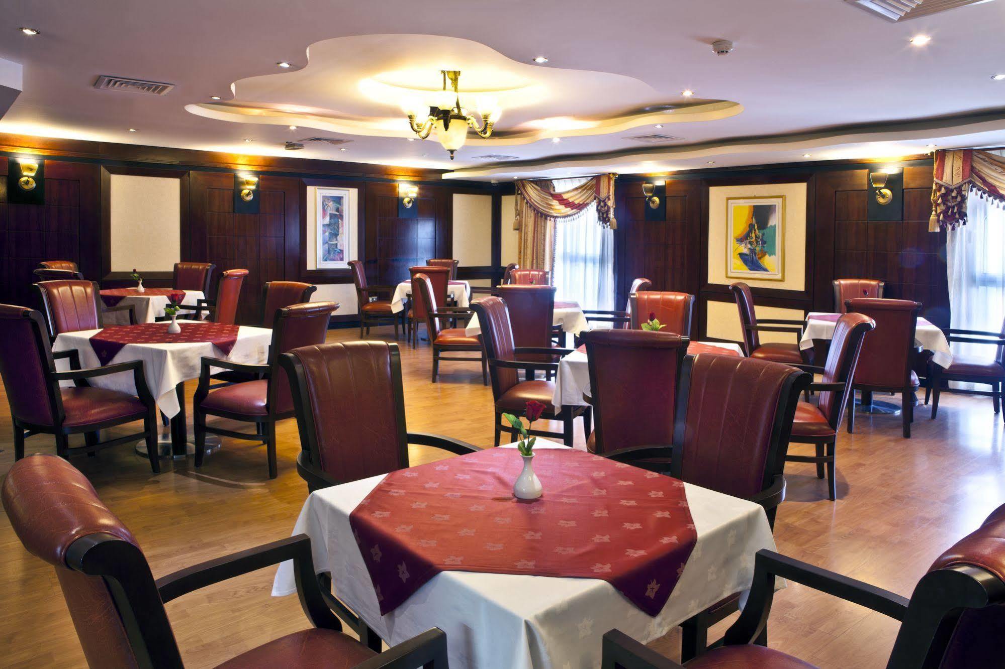 Landmark Plaza Hotel Dubai Exterior foto