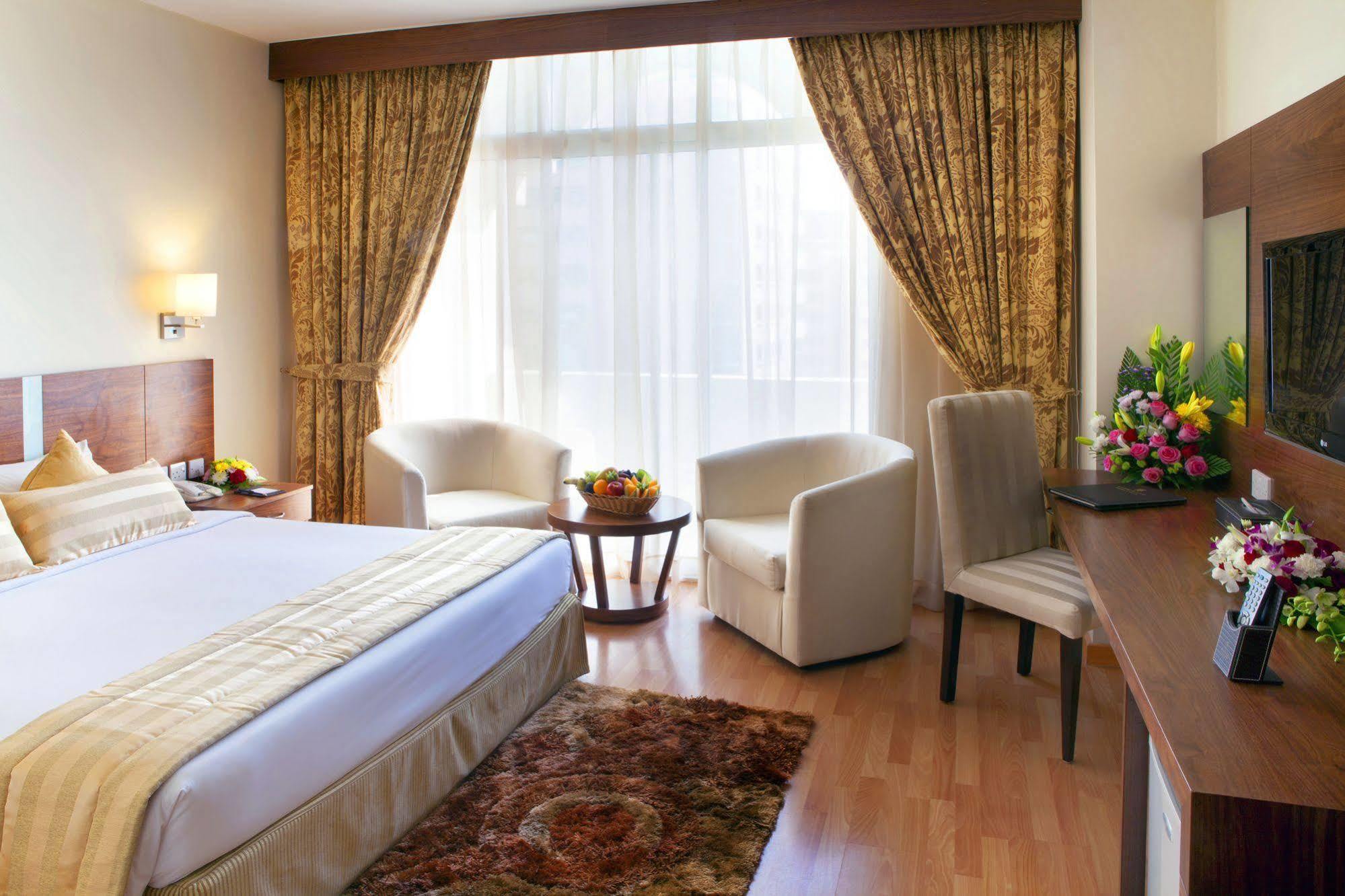Landmark Plaza Hotel Dubai Exterior foto
